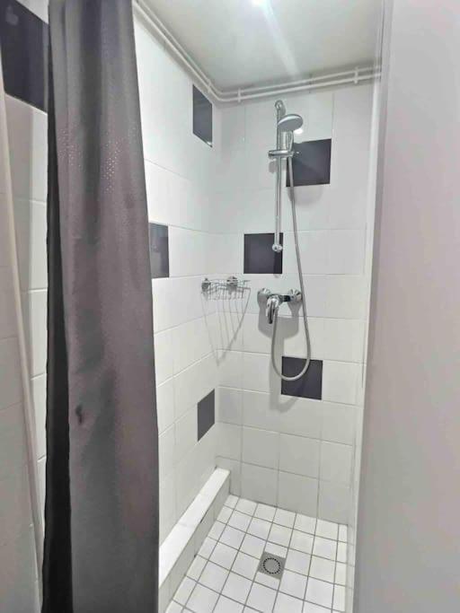 Le Pelican Villardois - 2 Chambres - Centre Villars-les-Dombes Luaran gambar